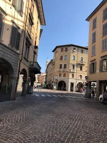 베르가모 Casa Borgo Antico 아파트